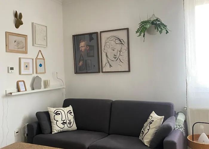 Cozinest Eco Apartment